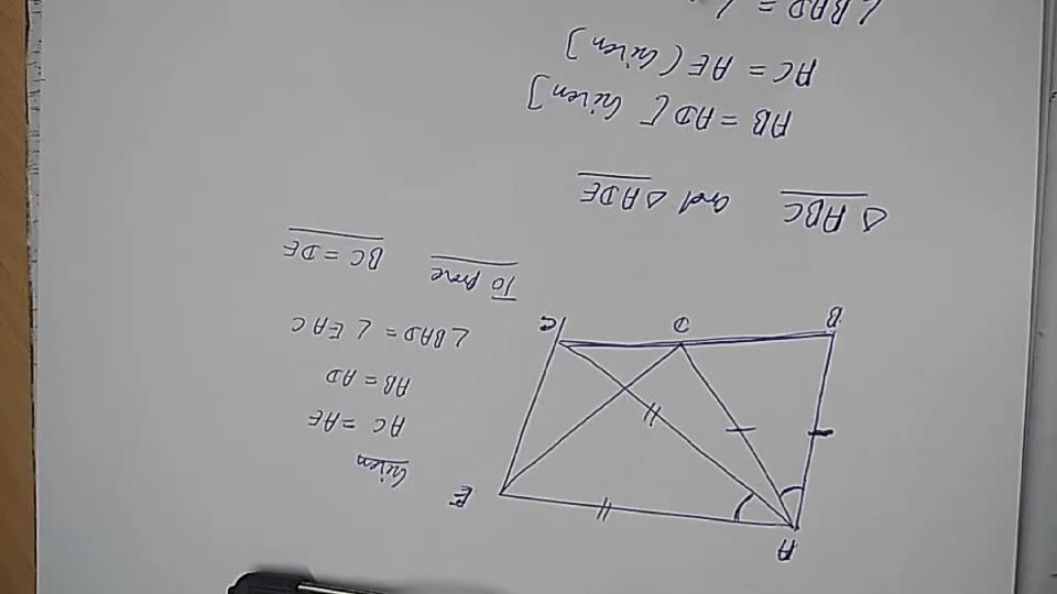 TheretoIn a figure AC=AE, AR=AD and ∠BAD=∠CAC then prove that sc=OFGiv..